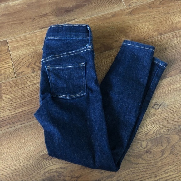 Old Navy High-rise Rockstar super skinny Jeggings adjustable waist size 6 - Picture 1 of 4